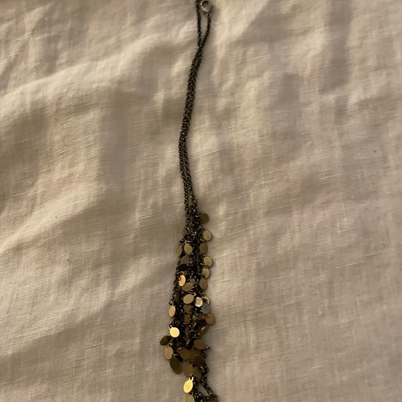 Fancy metallic disc necklace - Picture 5 of 5